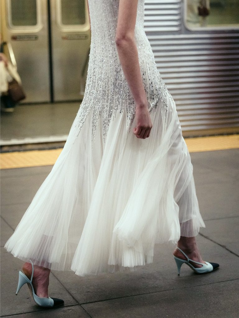 zamansız ayakkabı tasarımları: i̇konik parçaların kültürel yolculuğu 10 ikonik ayakkabı tasarımları