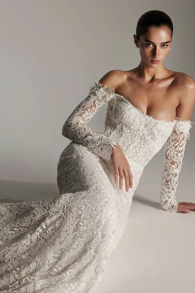 monique lhuillier gelinlik