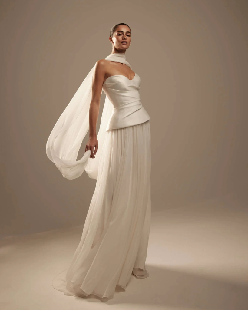 monique lhuillier gelinlik