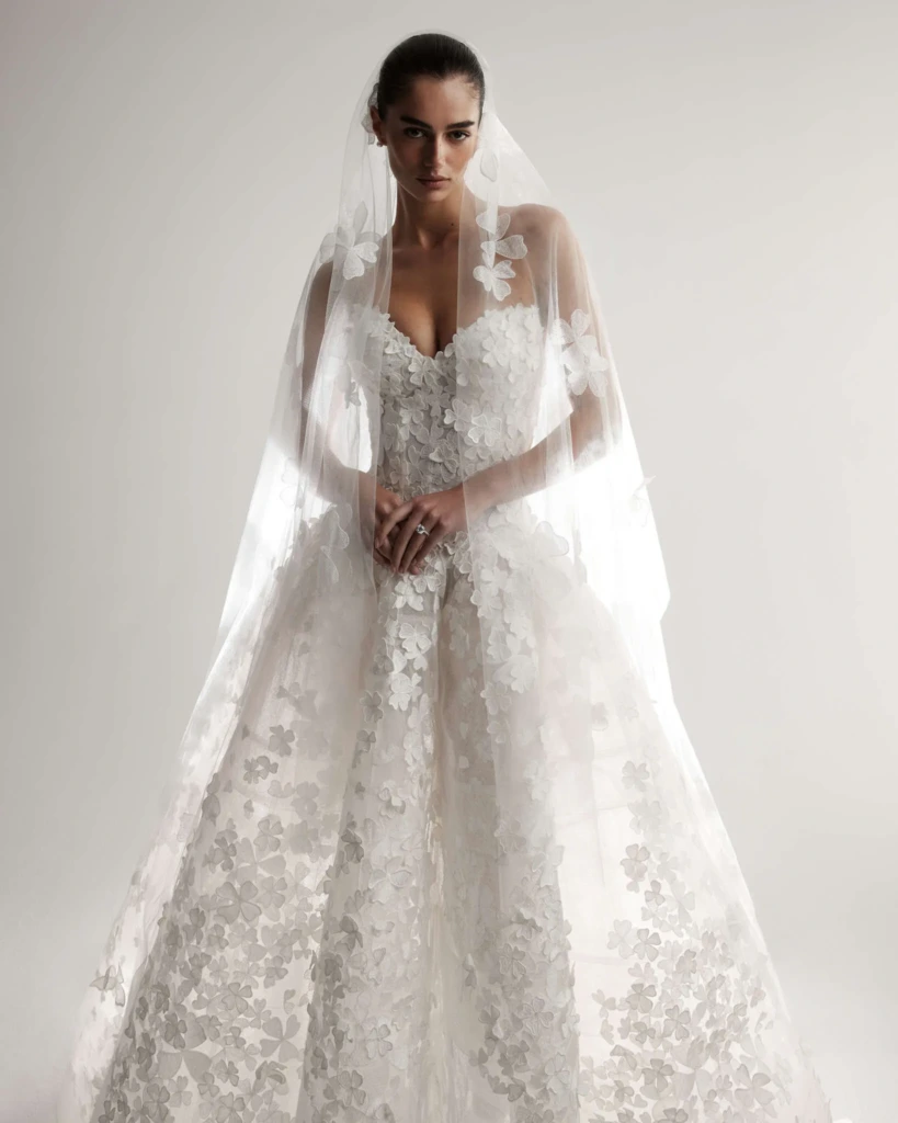 monique lhuillier gelinlik