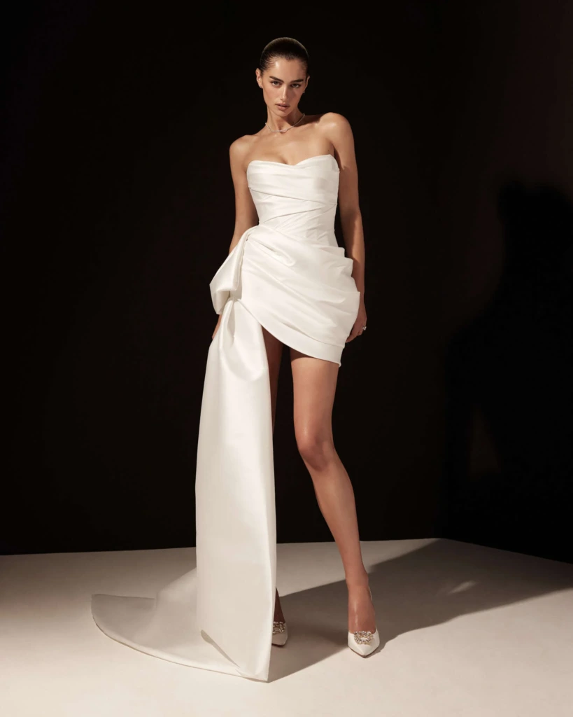 monique lhuillier gelinlik