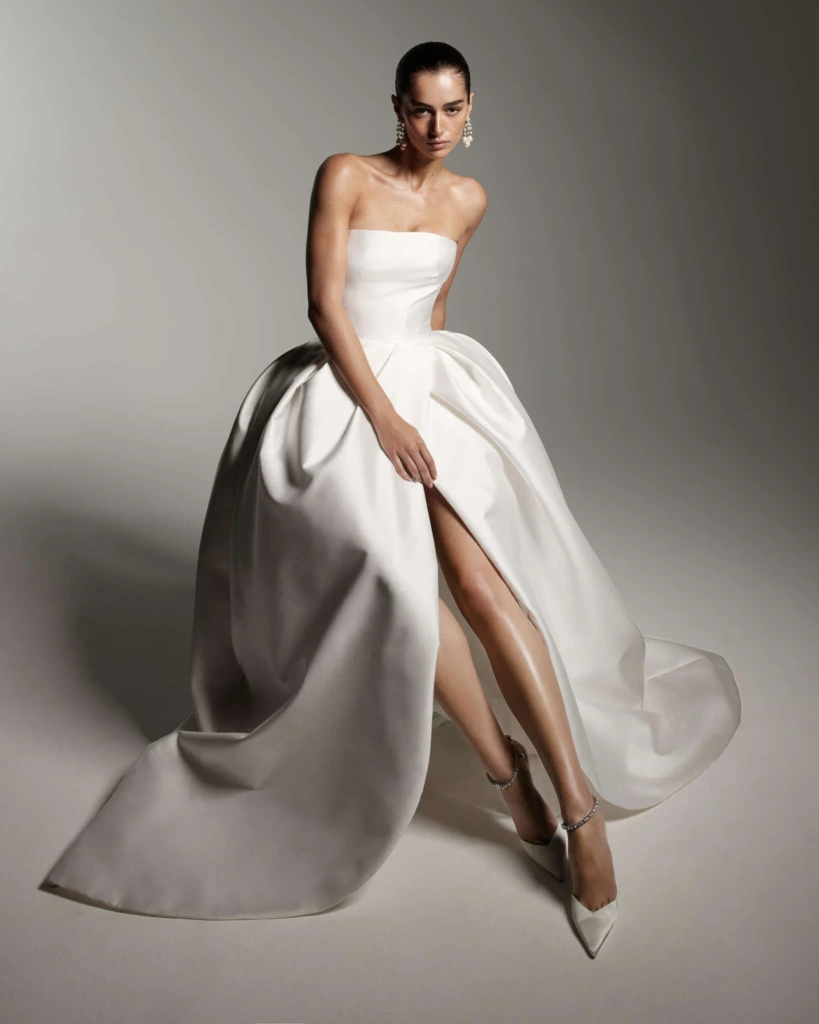 monique lhuillier gelinlik