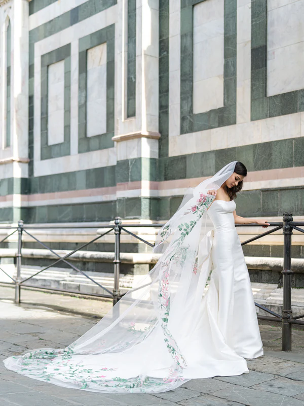 monique lhuillier gelinlik