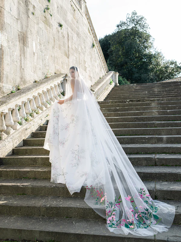 monique lhuillier gelinlik