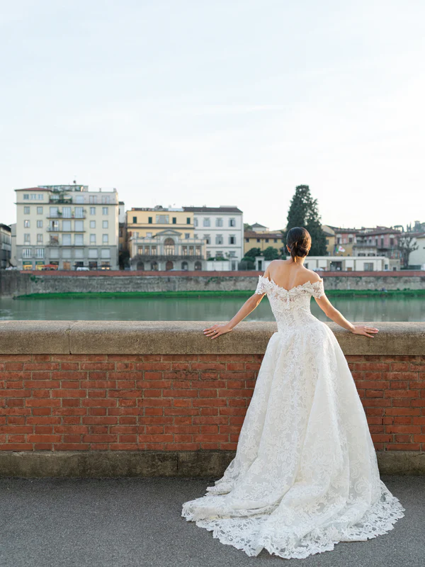 monique lhuillier gelinlik