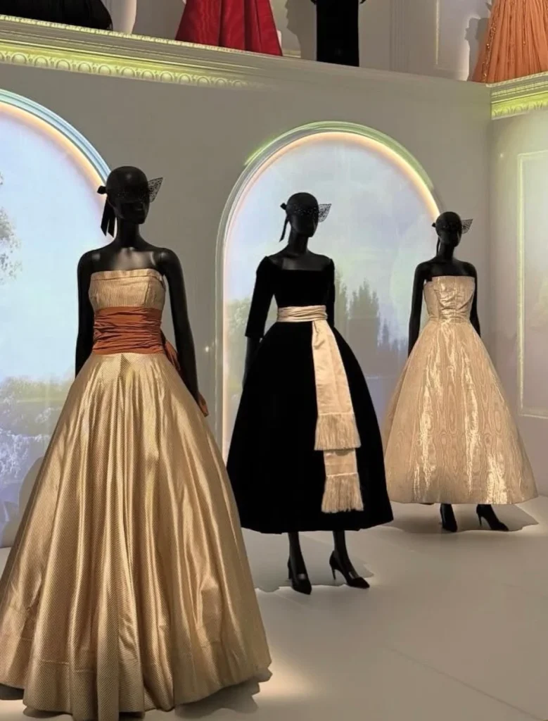 2026 moda sergileri: avrupa'dan amerika'ya stil yolculuğu 16 2026 moda sergileri