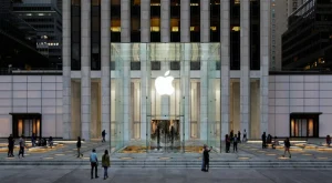 Apple’da Sarsıntı: Yapay Zeka Departmanında Önemli Kaybı