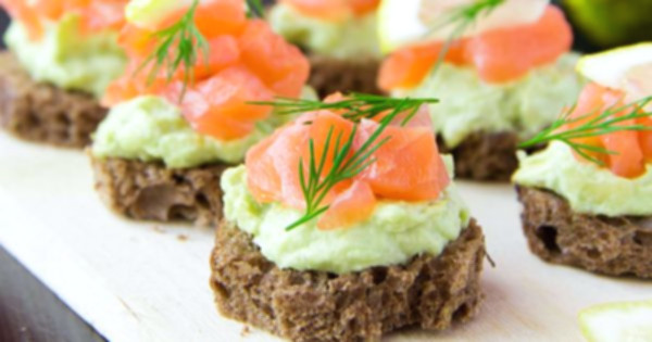 avokado somon kanepesi