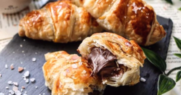 çikolatalı kruvasan