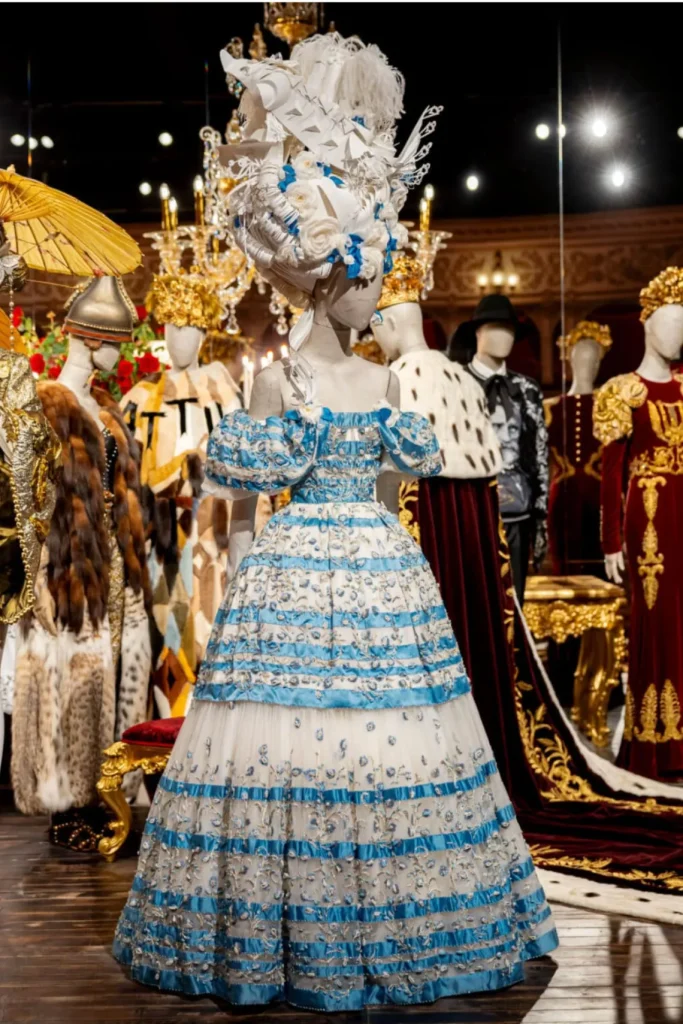 2026 moda sergileri: avrupa'dan amerika'ya stil yolculuğu 35 2026 moda sergileri