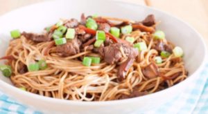 Uzakdoğu Lezzetleri: Pratik Etli Noodle Tarifi