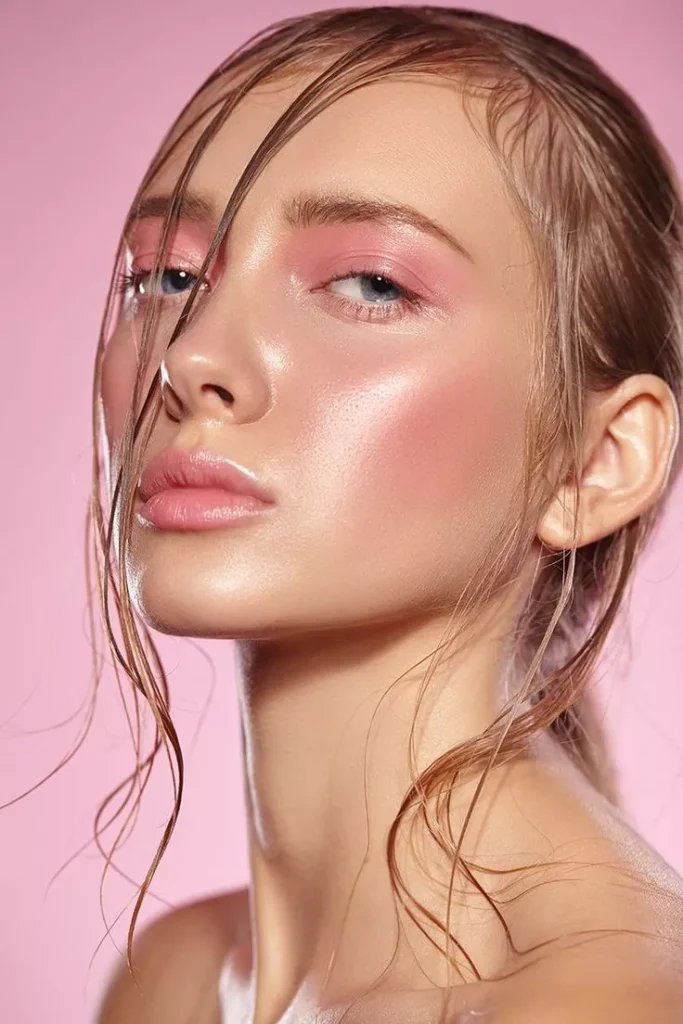 2026'nın makyaj trendleri: cesur ve gerçek görünümler 10 2026 makyaj trendleri