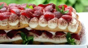 Kedidili Bisküvili Pastanın Büyüsü: Pratik ve Lezzetli Bir Tarife Yolculuk