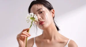 Kore Güzelliğinin Sırrı: Cam Cilt Etkisini Yakalayın