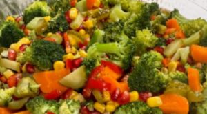 Brokoli Salatasıyla Sağlıklı Beslenmenin Keyfini Çıkarın