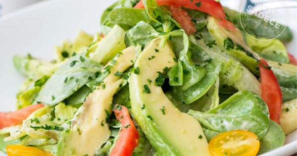 avokadolu salata