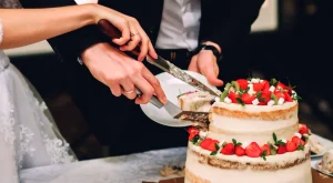 Düğün Konseptine Göre En İyi Pasta Kesme Müzikleri