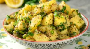 Patates Salatası: Her Sofranın Vazgeçilmezi