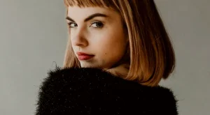 Zamanın Ötesinde: En Güzel Perçem Modelleri ve Yüz Tipine Göre Seçim Rehberi