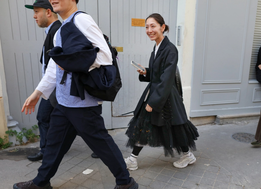 paris moda haftası’nın sokak stili büyüsü 14 sokak stili