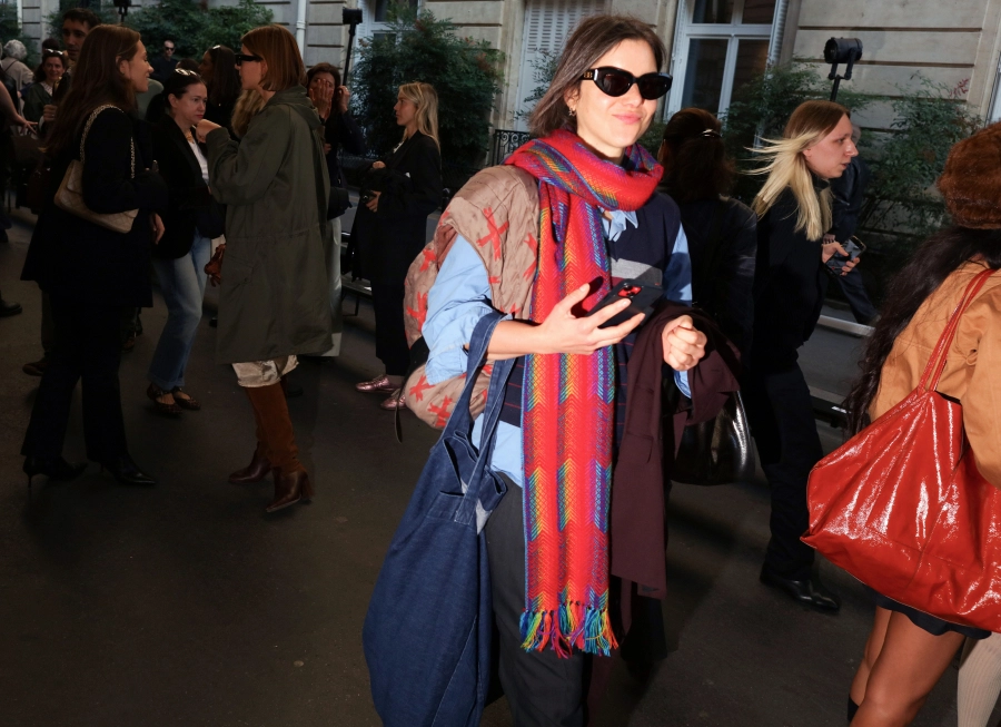 paris moda haftası’nın sokak stili büyüsü 31 sokak stili