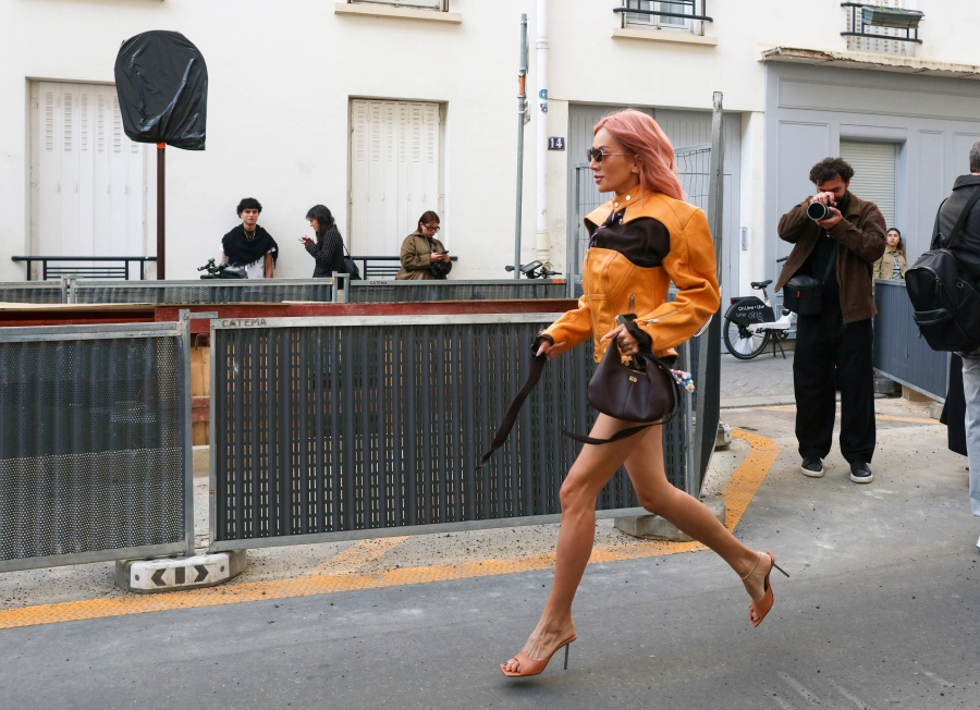 paris moda haftası’nın sokak stili büyüsü 33 sokak stili