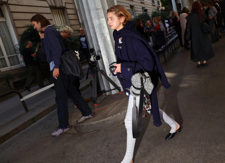 paris moda haftası’nın sokak stili büyüsü 35 sokak stili