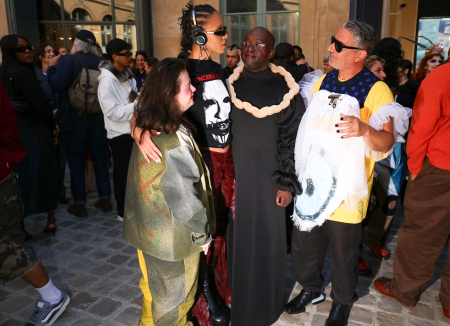 paris moda haftası’nın sokak stili büyüsü 72 sokak stili