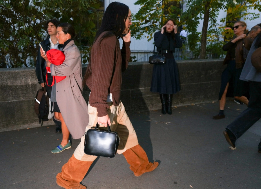 paris moda haftası’nın sokak stili büyüsü 115 sokak stili