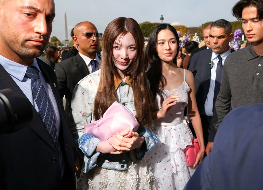 paris moda haftası’nın sokak stili büyüsü 150 sokak stili