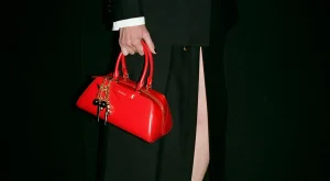 2026 İlkbahar-Yaz Sezonunun Çanta Trendleri: Zamansız Parçalar ve Yenilikçi Tasarımlar