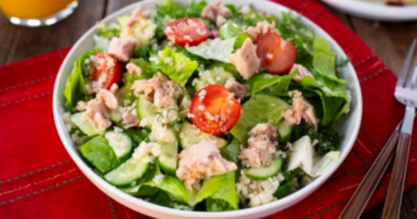 ton balıklı kinoa salatası