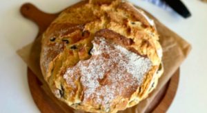 Zeytinli Ekmek: Sofraların Vazgeçilmezi