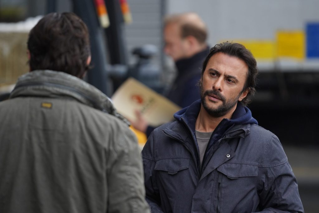 duyguların derin sularında: taşacak bu deniz’in 18. bölümü 3 taşacak bu deniz