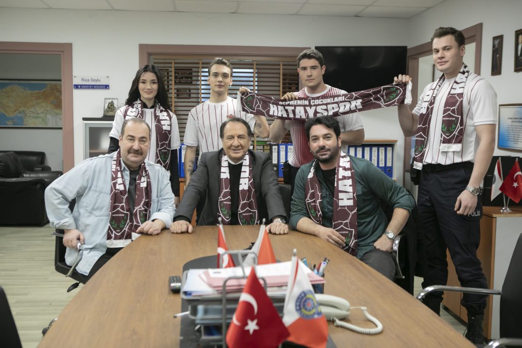 duyguların dili: arka sokaklar'da dayanışma ve vefa teması 4 arka sokaklar