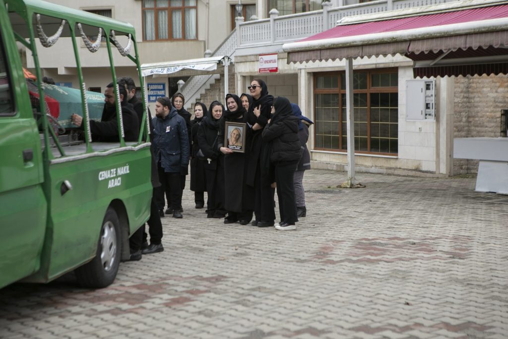 duyguların i̇zinde: arka sokaklar ile ekranda yeniden hayat bulan anlar 1 arka sokaklar