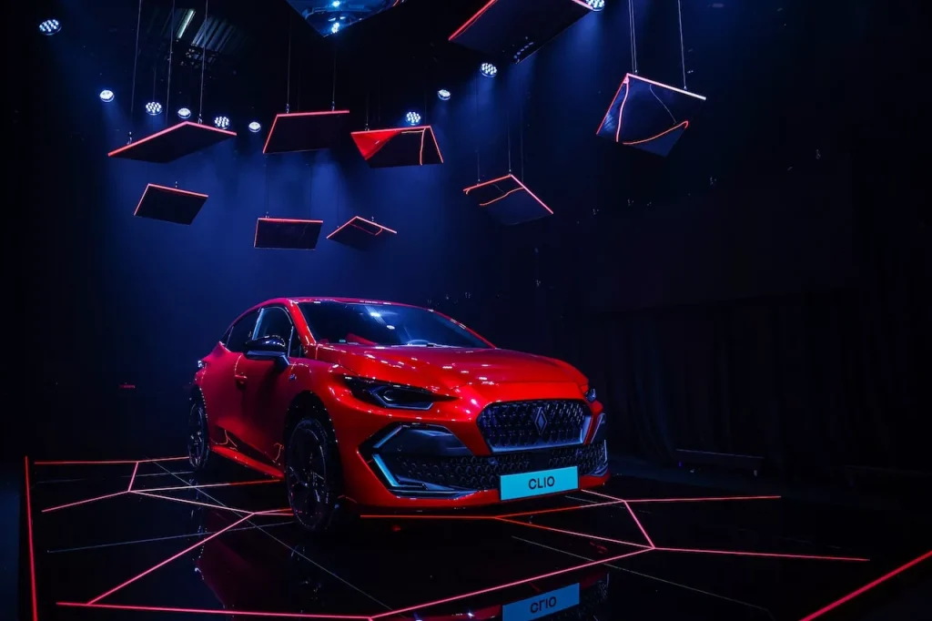 yeni renault clio: tasarım, performans ve teknolojiyle yenilendi 1 yeni renault clio