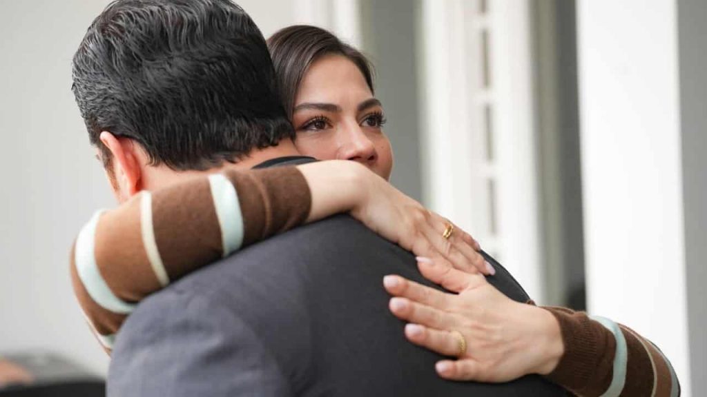 eşref rüya'nın 33. bölümü: sıra dışı i̇lişkiler ve beklenmedik dönüşler 5 eşref rüya