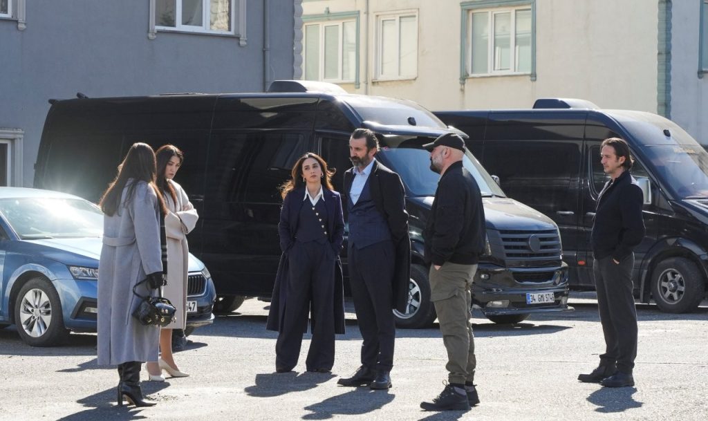 eşref rüya: yeni dönemin başlangıcı ve ölü yaşar’ın etkisi 2 eşref rüya