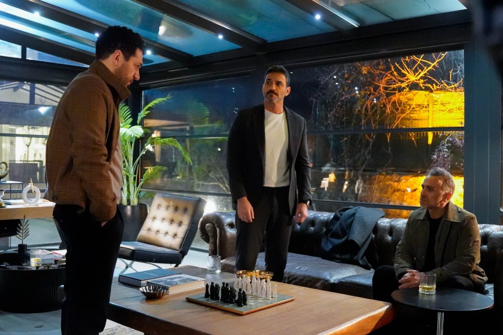 güller ve günahlar