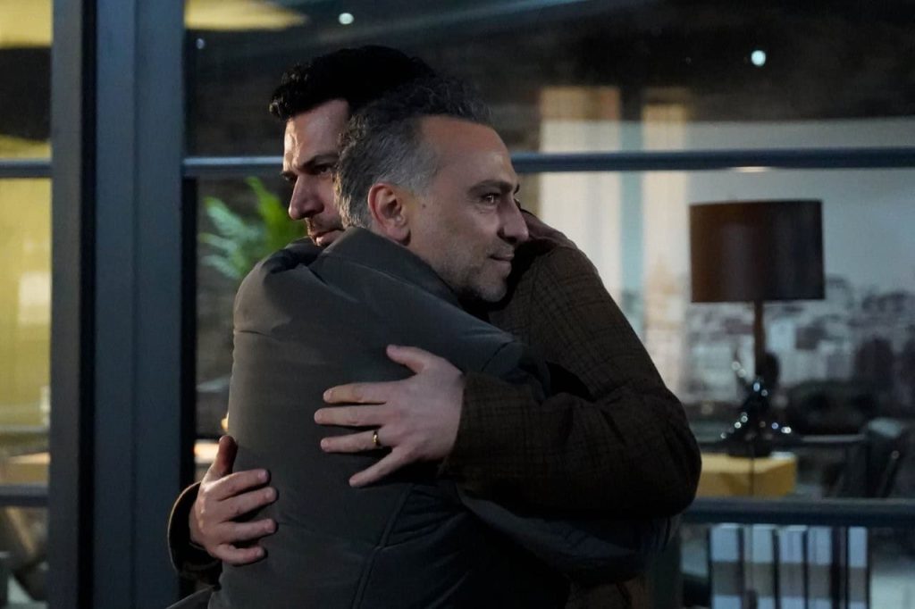 güller ve günahlar: sosyetenin gözdesi zeynep'in i̇htişamı 1 güller ve günahlar