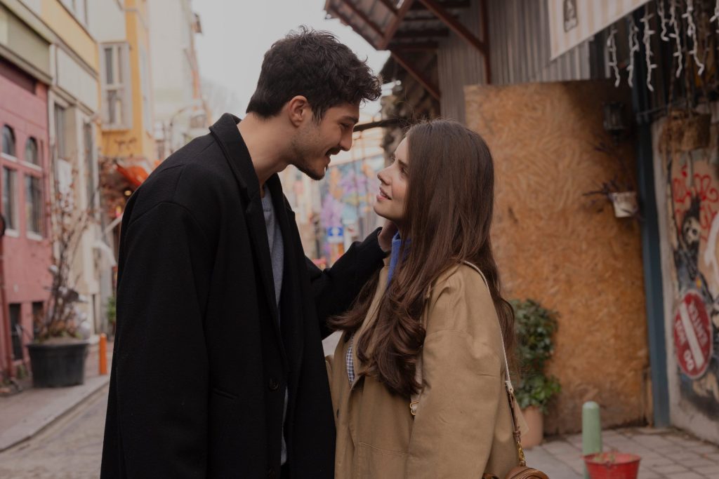 sahipsizler 47. bölüm: aşkın ve i̇hanetin kıskacında 3 sahipsizler 47. bölüm