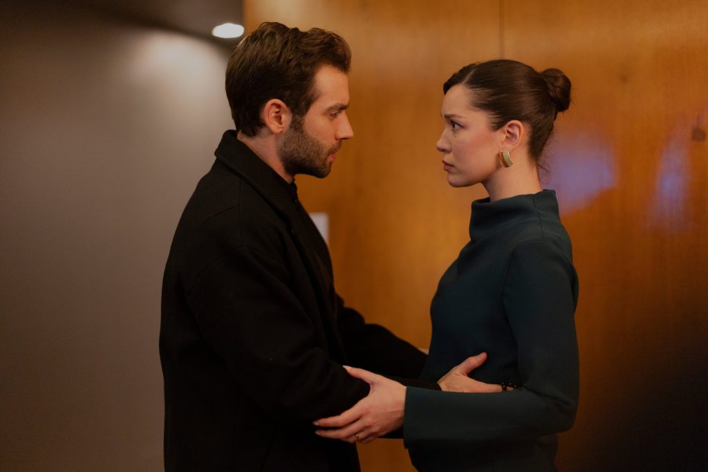 sahipsizler 47. bölüm: aşkın ve i̇hanetin kıskacında 6 sahipsizler 47. bölüm