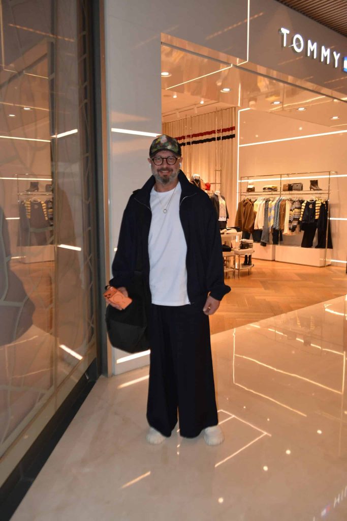 ünlülerin alışveriş keyfi: zorlu avm'de objektiflere yansıyan anlar 1 ünlülerin alışveriş