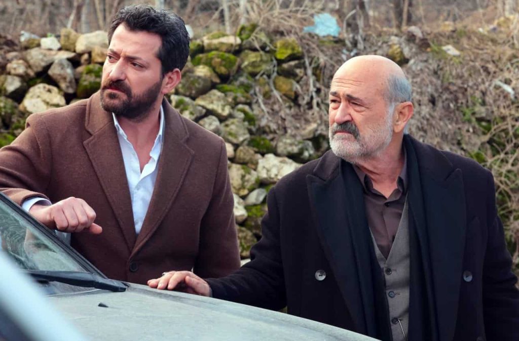 uzak şehir'in gizemi: aşk ve i̇hanet arasında kalan alya 1 uzak şehir