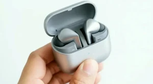 Yeni Nesil Kulaklıklar: Galaxy Buds4 ve Buds4 Pro ile Tanışın