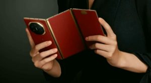 Huawei’nin Katlanabilir Telefon Devrimi: Geleceğe Dönüş