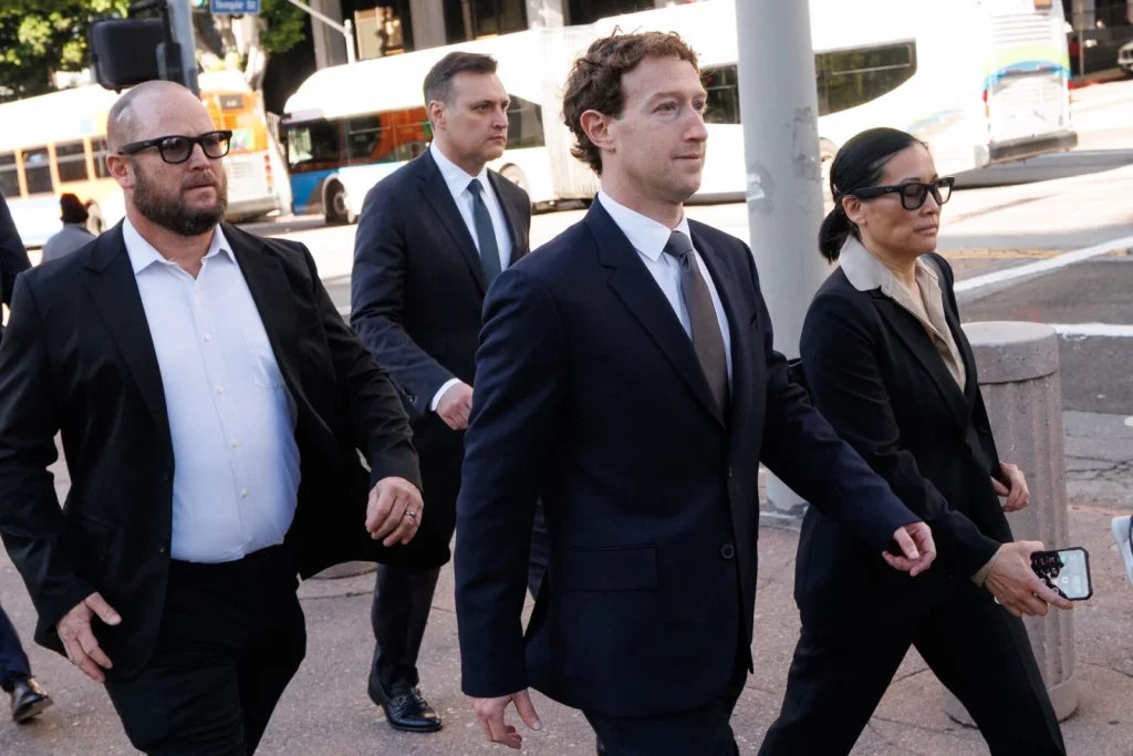 gözlüklerin ardındaki gerçek: mark zuckerberg ve sosyal medya bağımlılığı 1 sosyal medya bağımlılığı