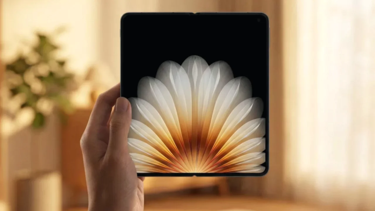 katlanabilir telefon