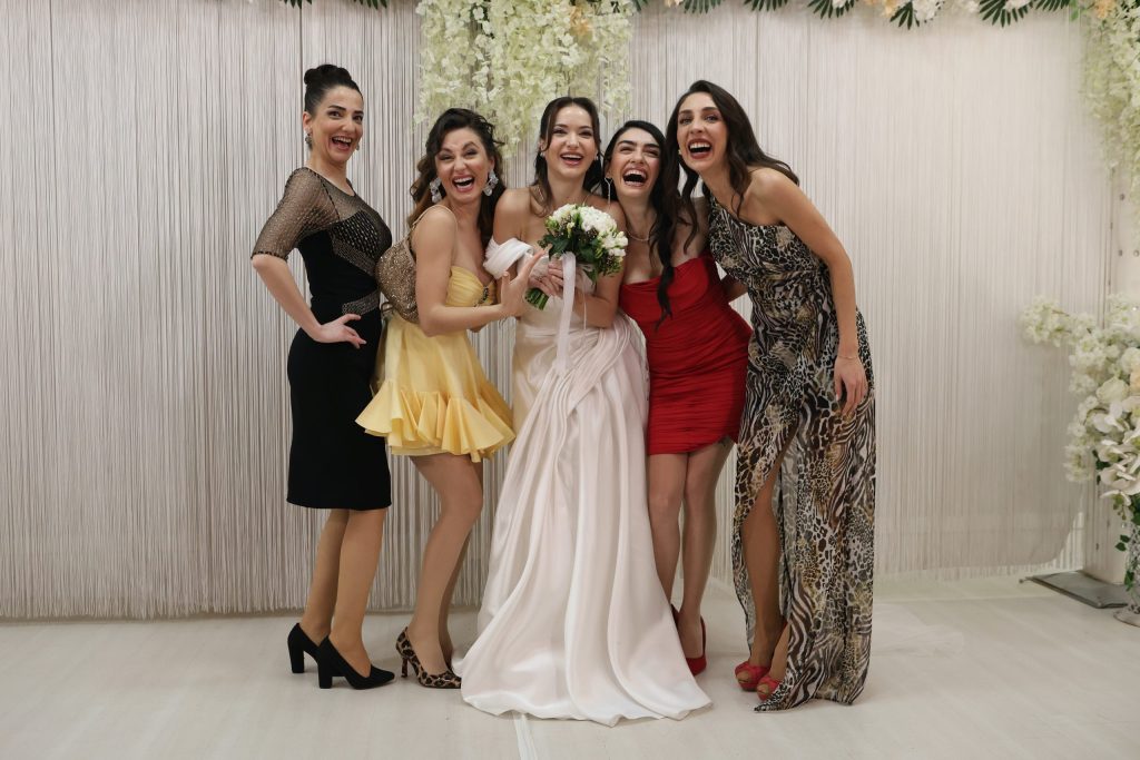 i̇nci taneleri: bir dizi fenomeninin ardından 3 i̇nci taneleri